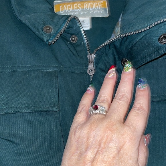 EAGLES RIDGESNOW VEST BRAND NEW. - Picture 7 of 8